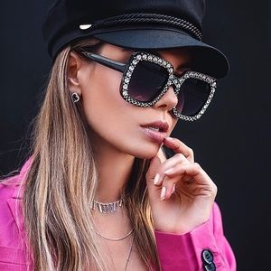 🍒Rhinestone Oversized Sunglasses🍒